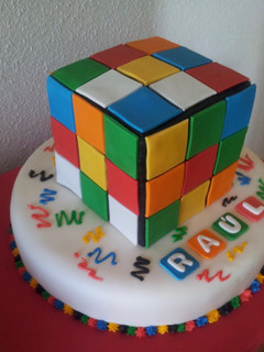 Una foto de Tarta cubo de Rubik