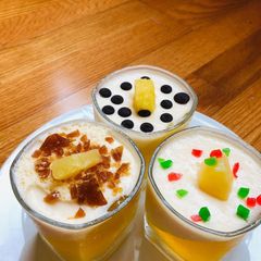 A picture of Mango Smoothie #mangotango.