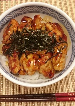 A picture of Doyo no Ushi Day Teriyaki Chicken Rice Bowl with Unagi Sauce.