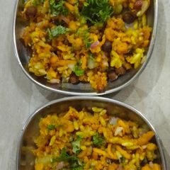 A picture of Bhel chat.