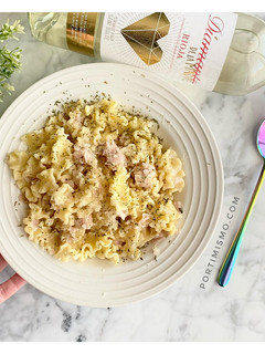 Una foto de Pasta Mafalda Corta al vino blanco