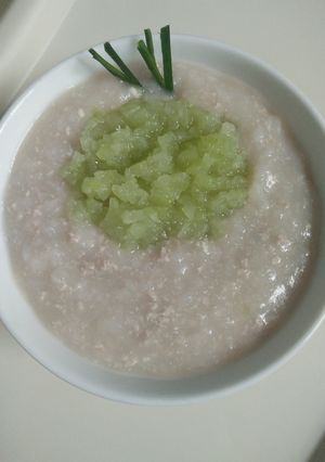 Hình của món Cháo thịt bò su su (ăn dặm).