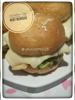 Foto resep Homemade Beef Patty Burger Bun