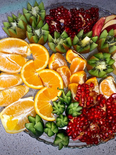 عکسی از دستور تزیین سینی میوه