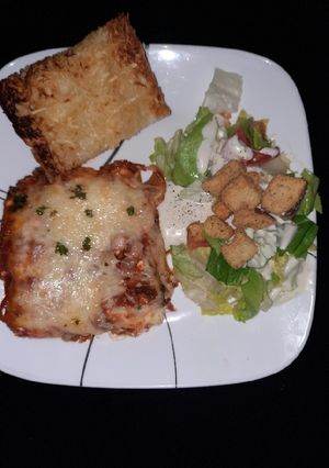 A picture of Lasagna.