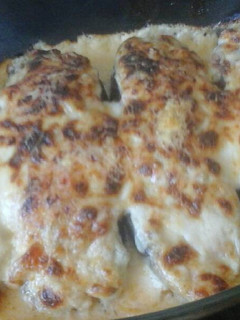 Una foto de Berenjenas rellenas con verdura, carne y bechamel