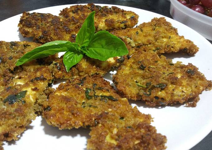 Breaded chicken with fresh basil