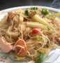Easy Way Make Recipe Thai style Stir-fried rice noodles with chicken and sausages that is Delicious, Really Delicious}