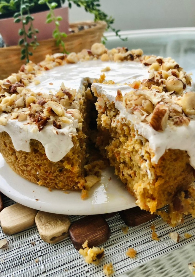 Una foto de Tarta de zanahoria (CARROT CAKE) 🥕