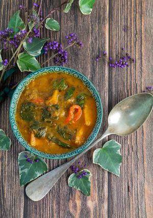 Une photo de Soupe marocaine aux lentilles