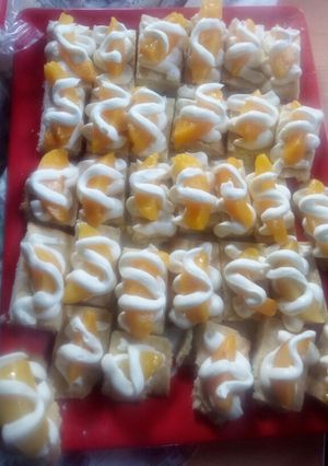 Una foto de Bocaditos de durazno y crema