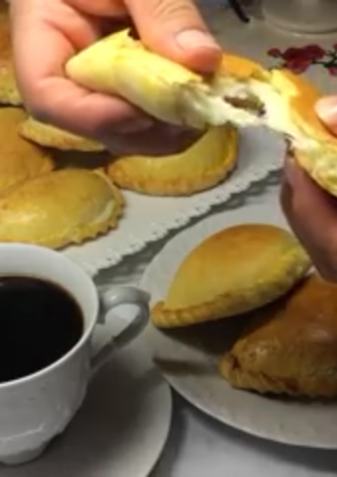 Una foto de Empanadas de queso horneadas