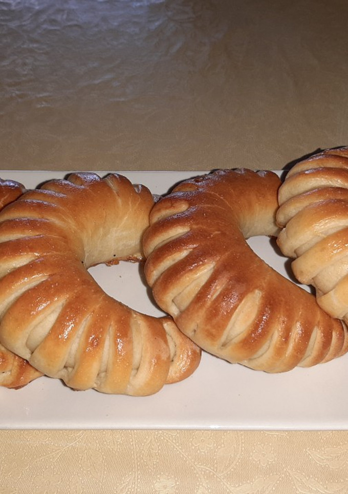 Una foto de Empanadillas de queso y aceitunas verdes