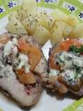 Postas de cazón a la pizza de roquefort