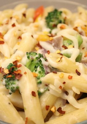 A picture of White Penne Pasta.