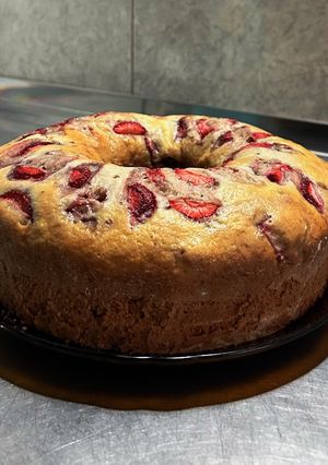 Una foto de Budín de frutillas