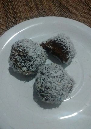 Una foto de Trufas de chocolate y dulce de leche🍫