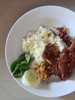 Foto resep Bebek bumbu madura / bebek sinjay sambel pencit