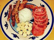 Una foto de arroz con palmitos