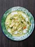 Lontong Sayur Bumbu Iris