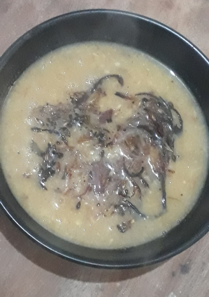 A picture of Kevti dal.