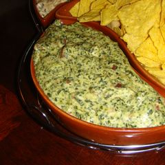 A picture of Spinach and bacon dip.