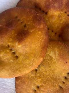 Una foto de Sopaipillas caseras con zapallo 🎃