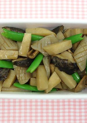 魷魚滷竹筍香菇 ⟨萬用常備菜 5 ⟩ 的食譜成品照片