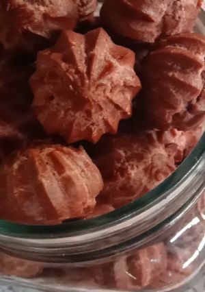 Foto resep Kue sus kering red velved