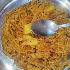 A picture of Namkeen seviya.