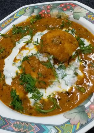 A picture of Egg Makhani.