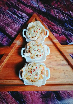 A picture of Bread basket lasagna.