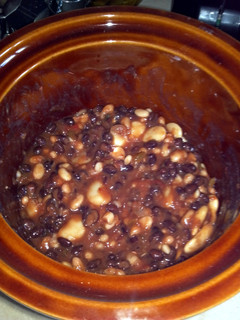 A picture of Easy Crockpot BBQ Beans.