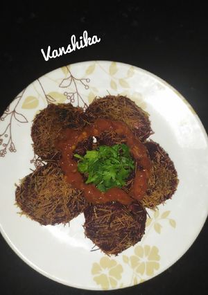 A picture of Beetroot kebabs.