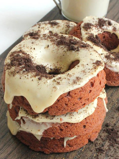 A picture of Cookies and Cream Donuts.