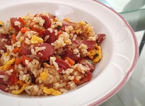 Foto resep Bacon & sausage fried rice 🐷