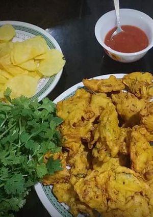 A picture of Mix pakorai.