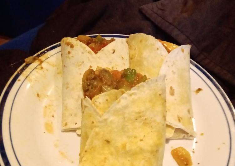 Easiest Way to Prepare Veggie Burritos in 28 Minutes for Family