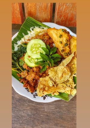 Foto resep Nasi Pecel Madiun (Ide Jualan Sego Pecel)