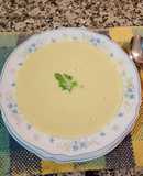 Crema de calabacín amarillo y coliflor
