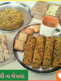 મેથીની ભાજીના થેપલા (Methi Bhaji Thepla Recipe in Gujarati) રેસીપી મુખ્ય ફોટો