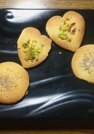 A picture of Crispy biscuts.