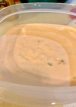 A picture of In & Out Style Special Sauce.