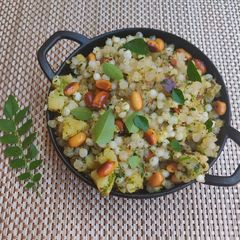 A picture of Haryali Sabudana khichdi.
