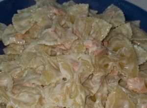 Foto di Farfalle con Panna e Salmone
