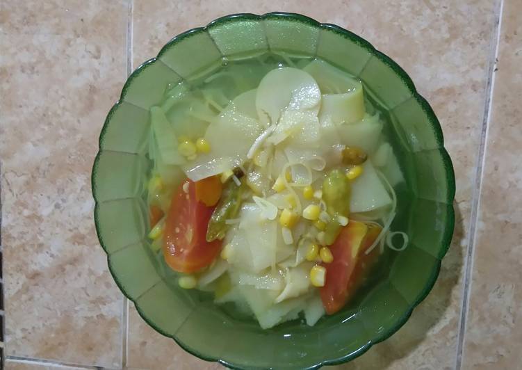 Soup rebung apa adanya