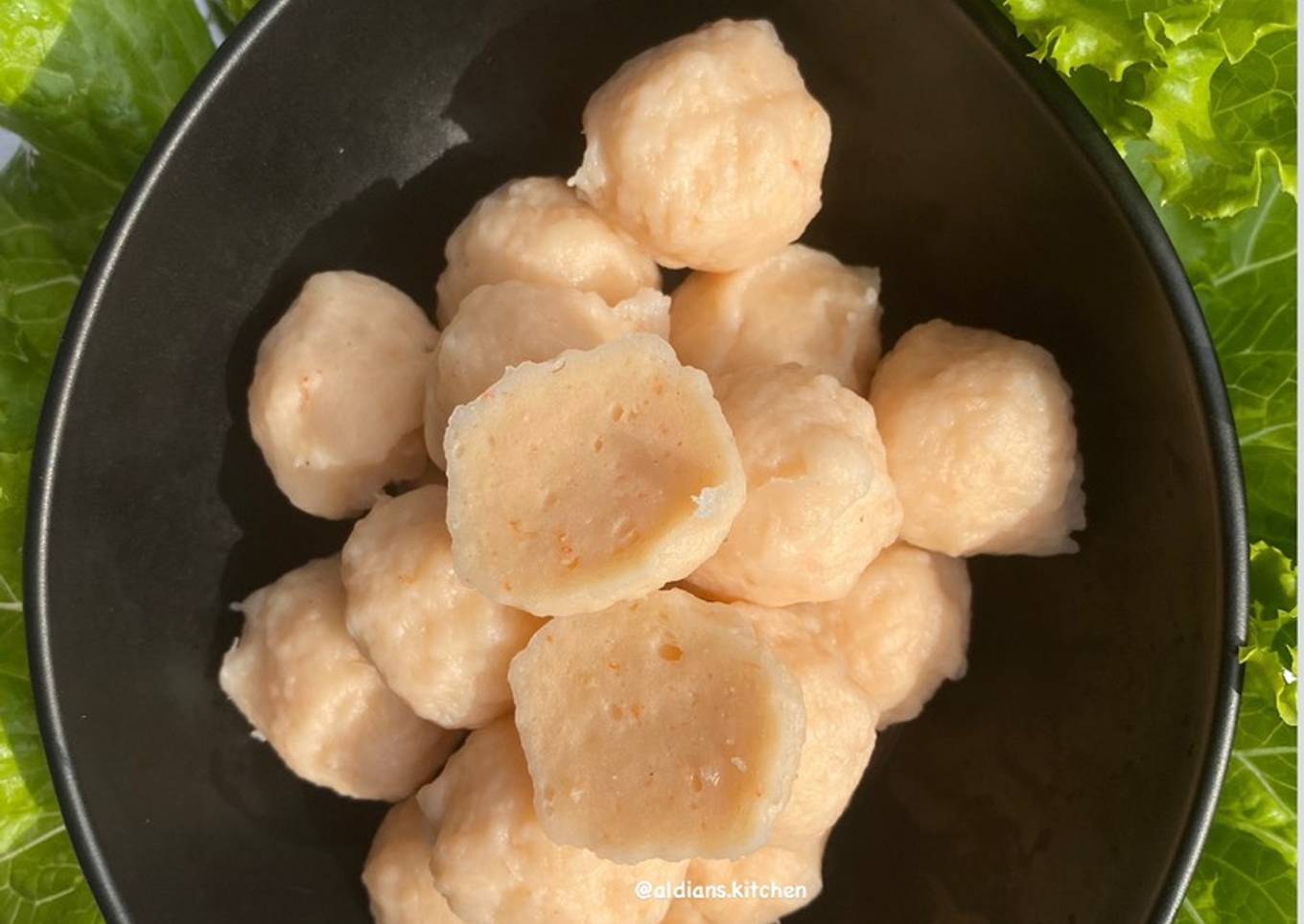 Bola - bola Udang Kenyal