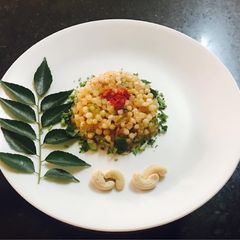 A picture of Sabudana khichadi.