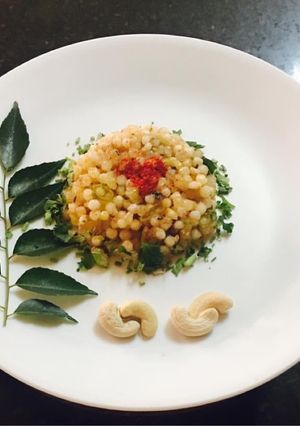 A picture of Sabudana khichadi.