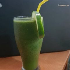 A picture of Cucumber ginger drink.